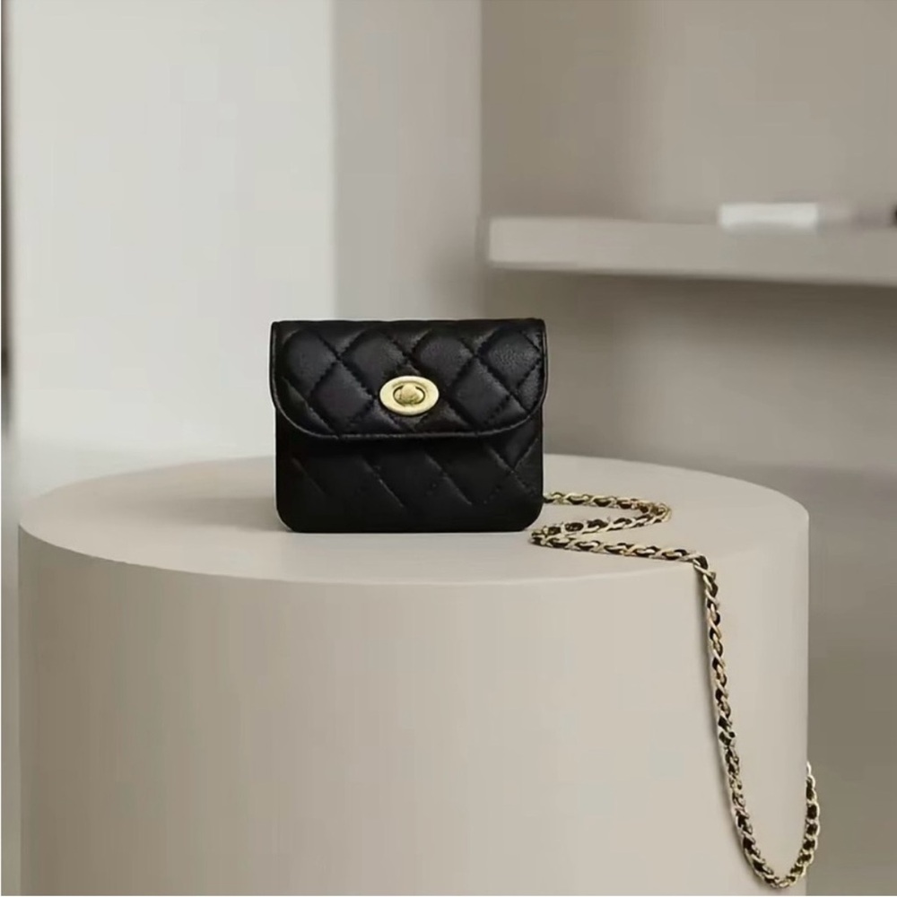 French Style Mini Lightweight Crossbody 

Quilted Belt Bag - Picture 4 of 7
